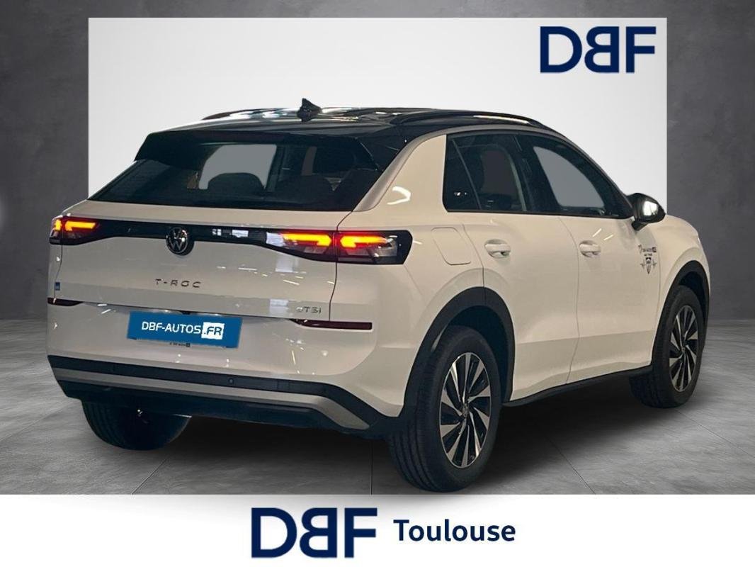 Volkswagen T-Roc - Photo 5