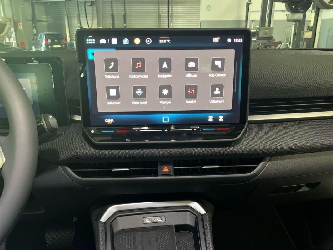 Volkswagen T-Roc - Photo 10