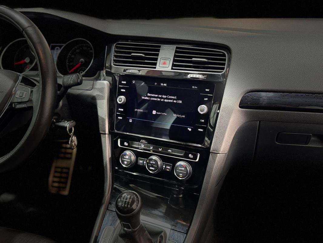 Volkswagen Golf - Photo 14