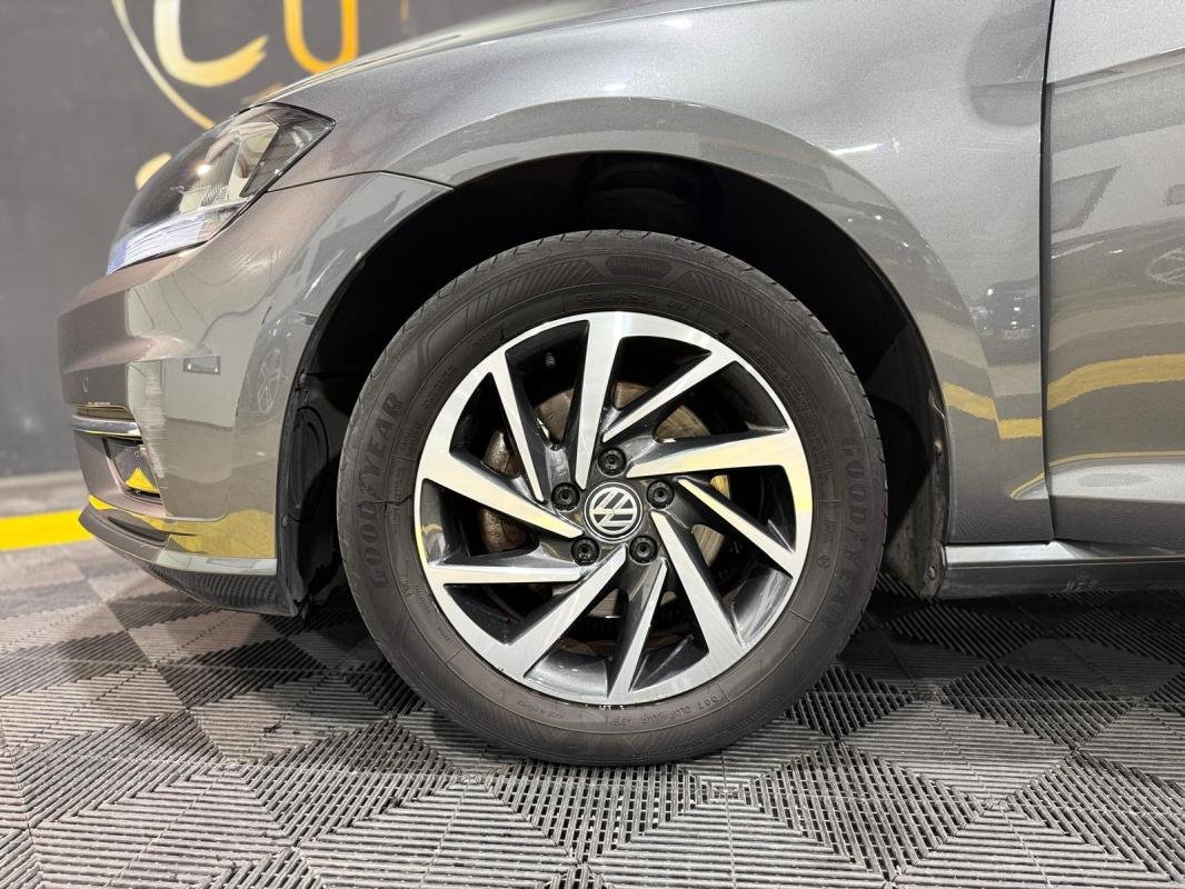 Volkswagen Golf - Photo 20