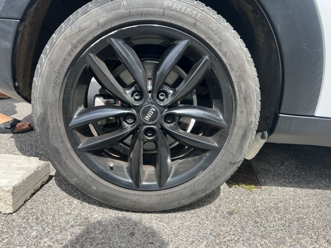 Mini Countryman - Photo 16