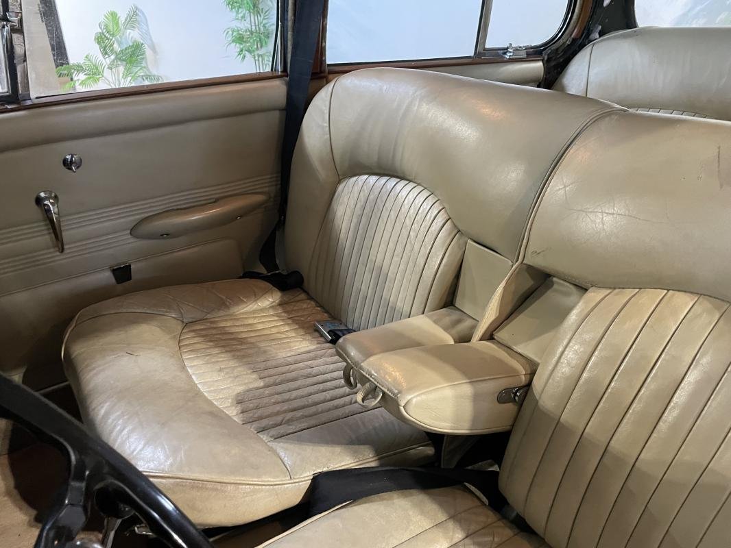 Jaguar 420 - Photo 11