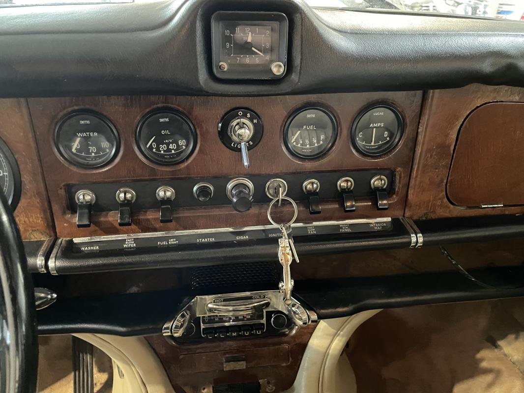 Jaguar 420 - Photo 17
