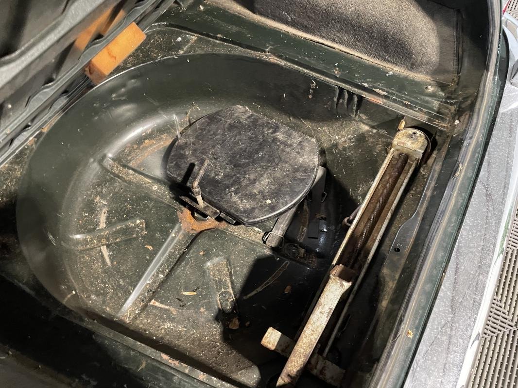 Jaguar 420 - Photo 26