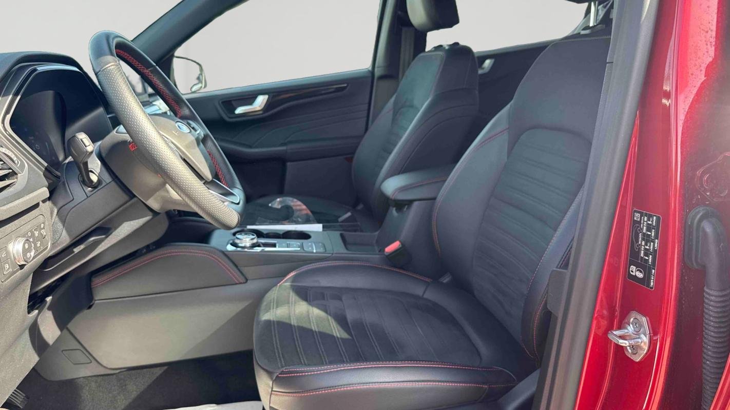 Ford Kuga - Photo 11