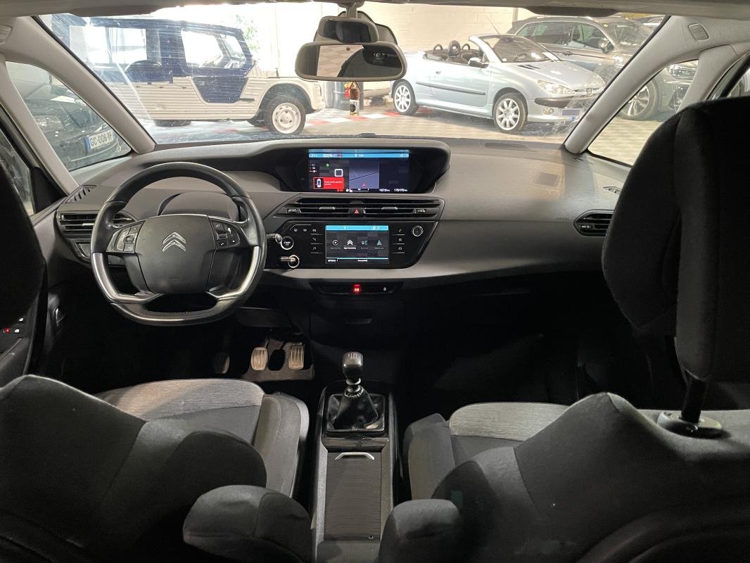 Citroën C4 Picasso - Photo 17