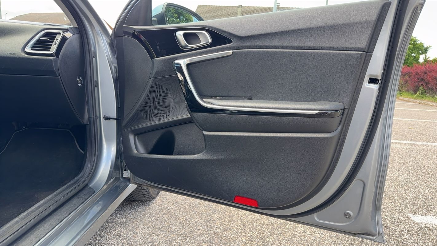 Kia Cee'd_SW - Photo 22