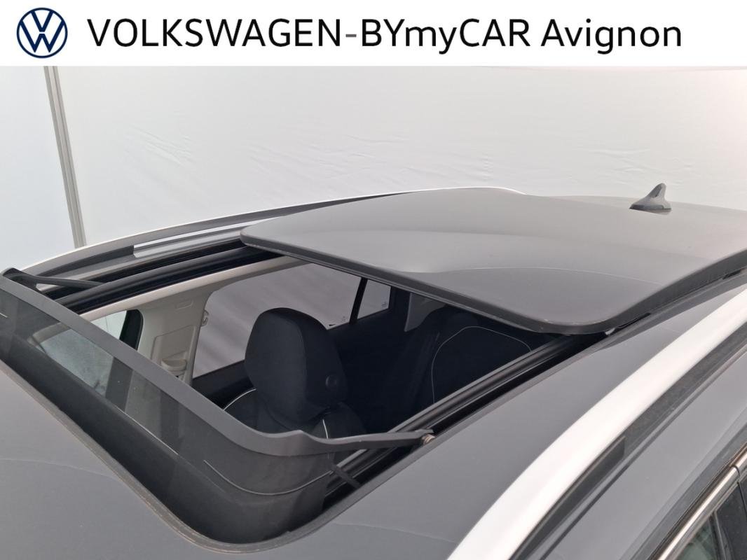 Volkswagen Tiguan - Photo 22