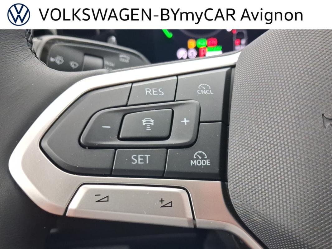 Volkswagen Tiguan - Photo 33