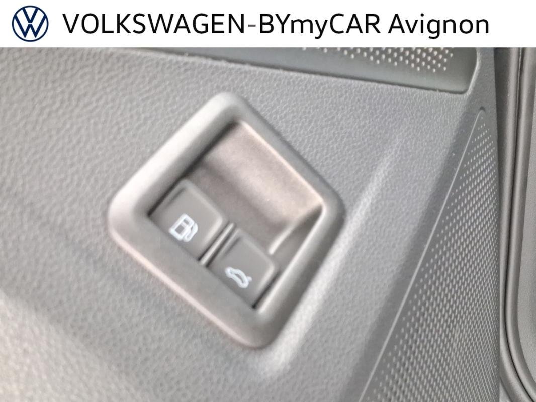 Volkswagen Tiguan - Photo 38