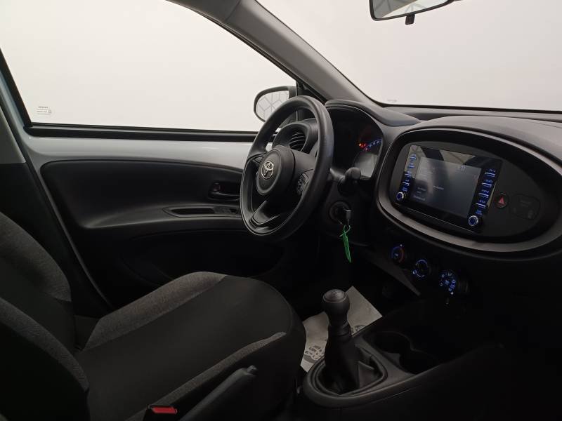 Toyota aygo x - Photo 23