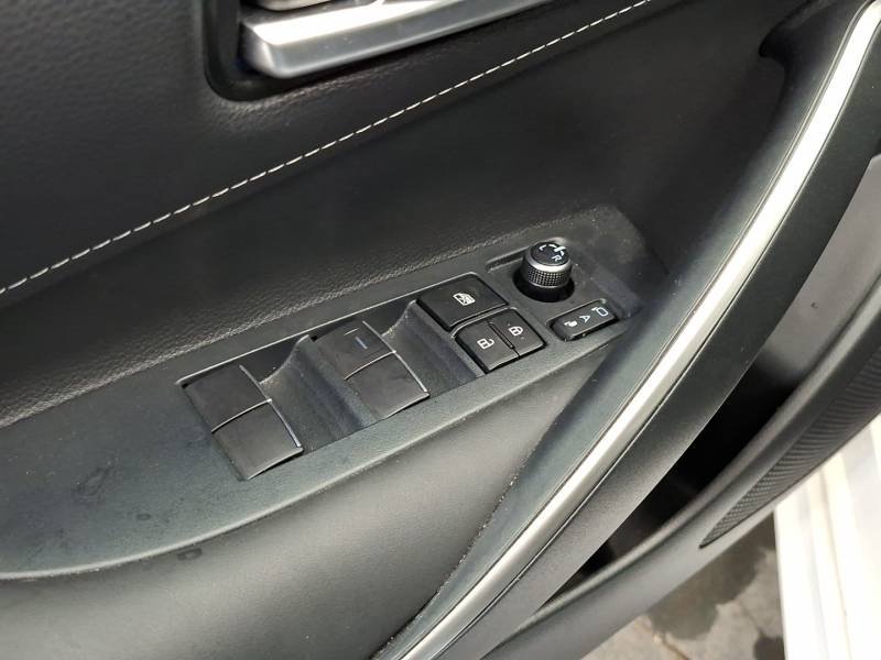 Toyota Corolla - Photo 14