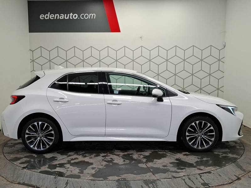 Toyota Corolla - Photo 4