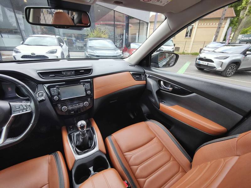 Nissan X-Trail - Photo 11