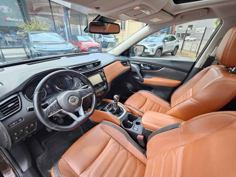 Nissan X-Trail - Photo 17
