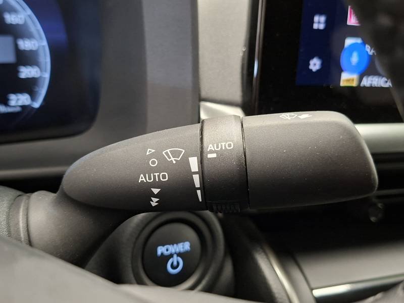 Toyota C-HR - Photo 22