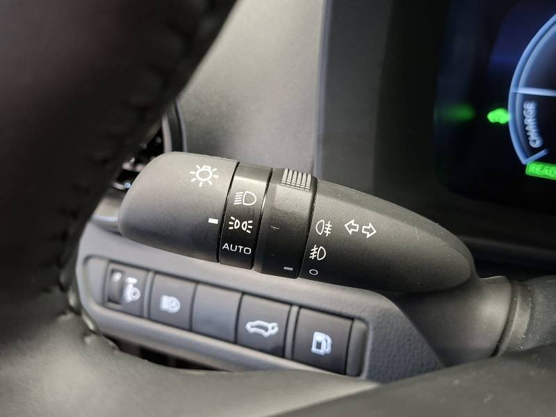Toyota C-HR - Photo 23