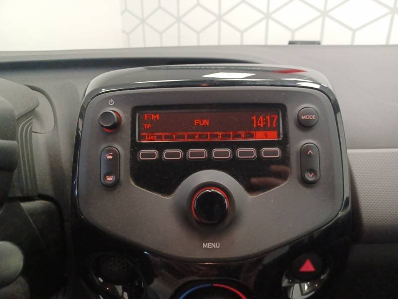 Peugeot 108 - Photo 21