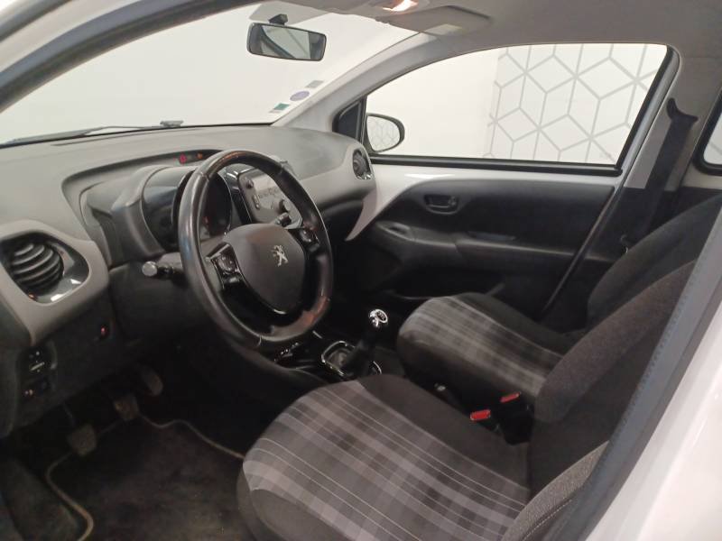 Peugeot 108 - Photo 10