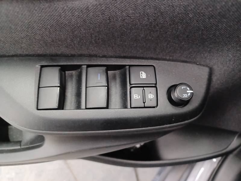 Toyota Yaris - Photo 15