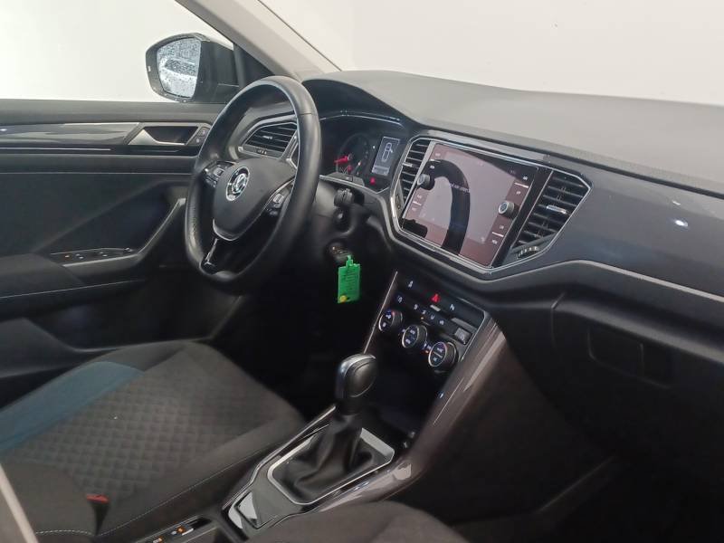 Volkswagen T-Roc - Photo 12