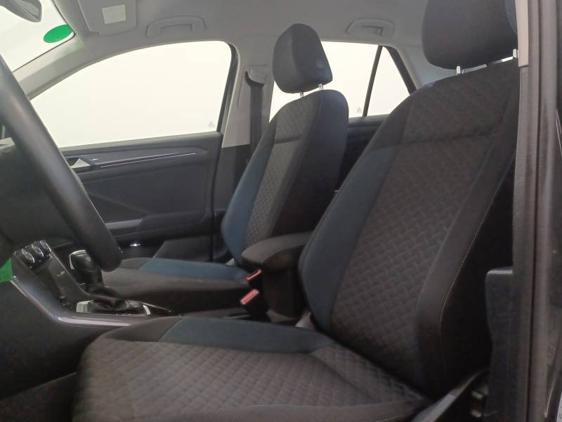 Volkswagen T-Roc - Photo 15