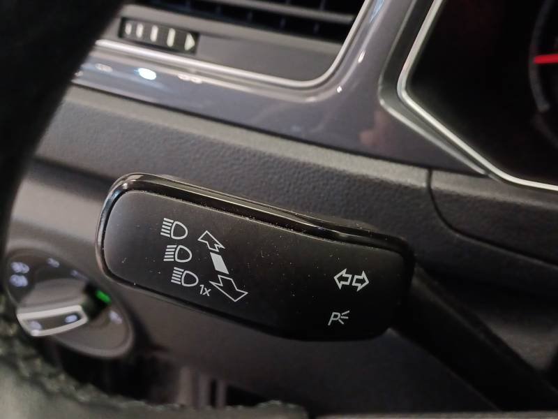 Volkswagen T-Roc - Photo 21