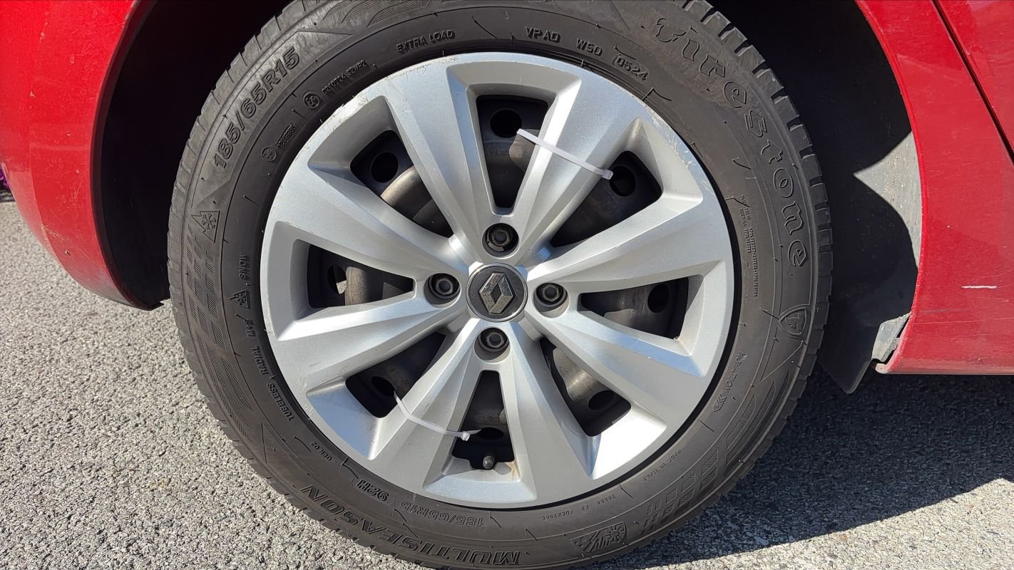 Renault Clio - Photo 16