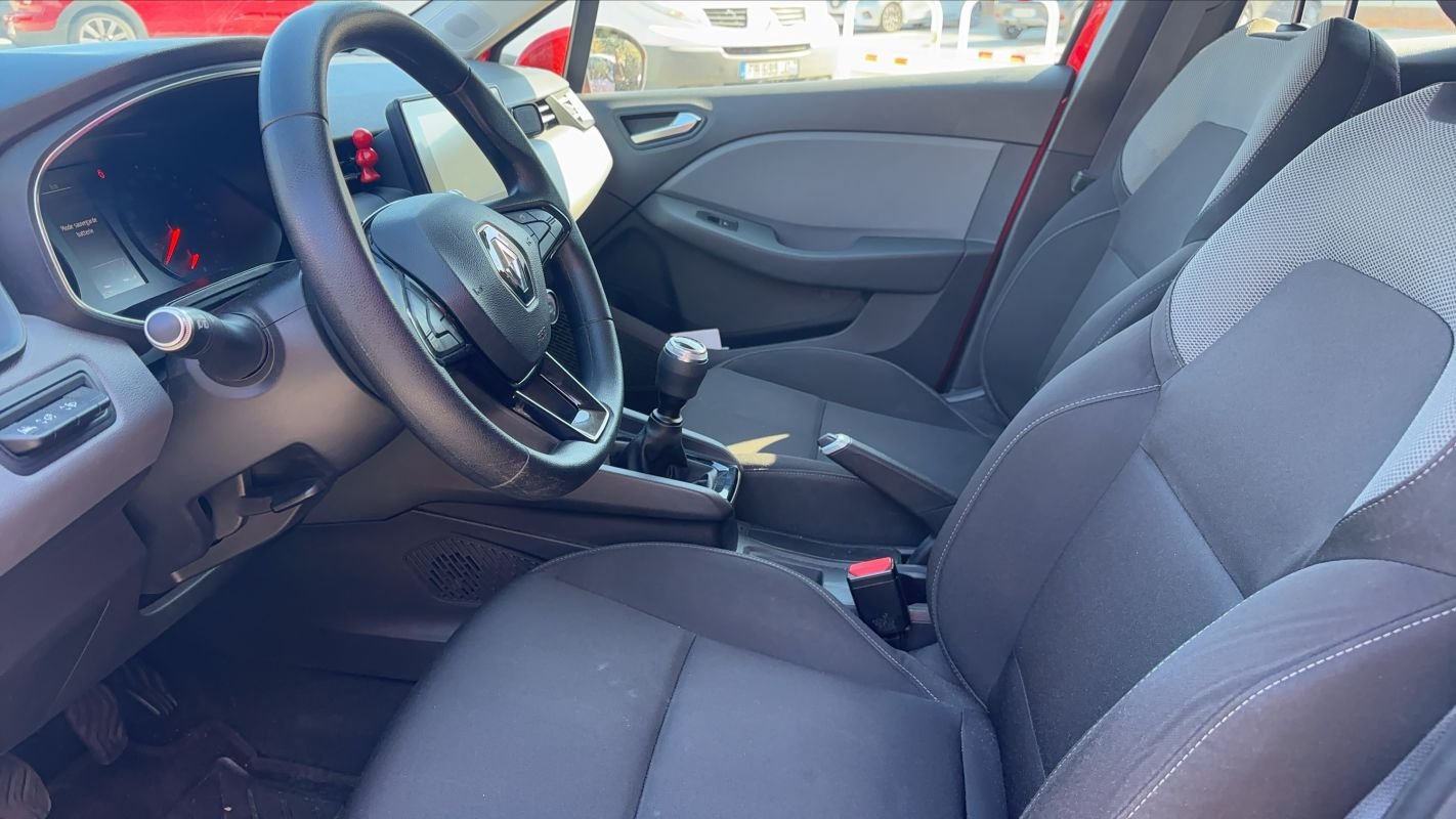 Renault Clio - Photo 25