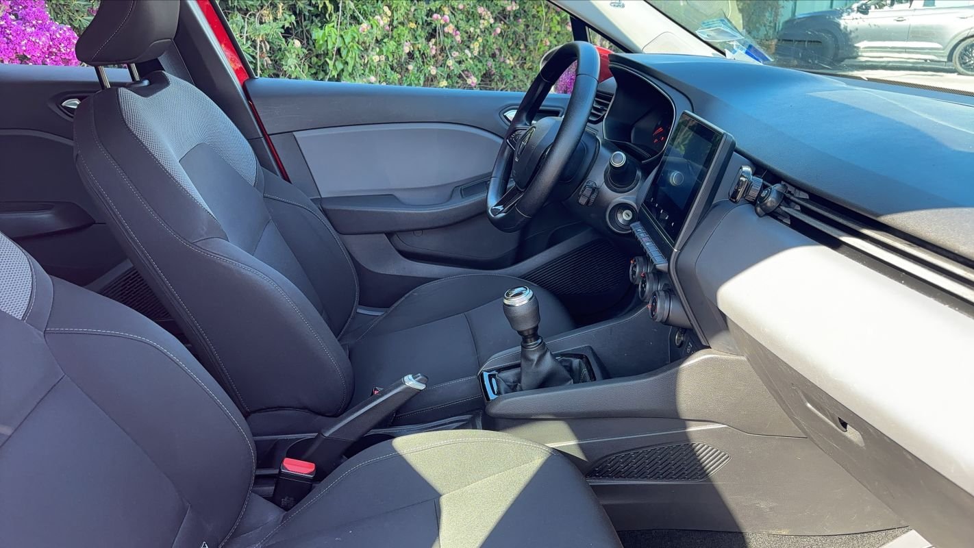 Renault Clio - Photo 27