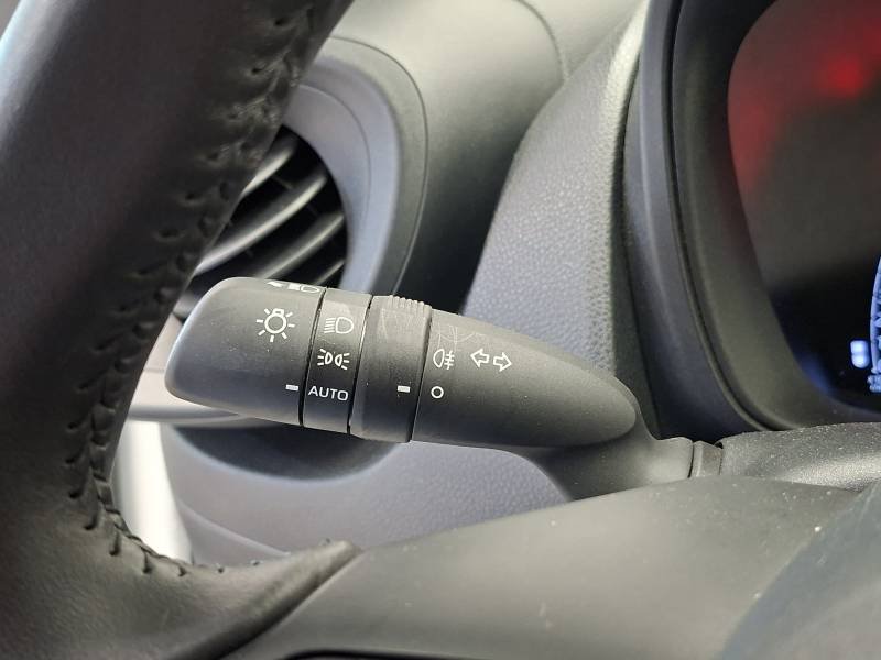 Toyota aygo x - Photo 19