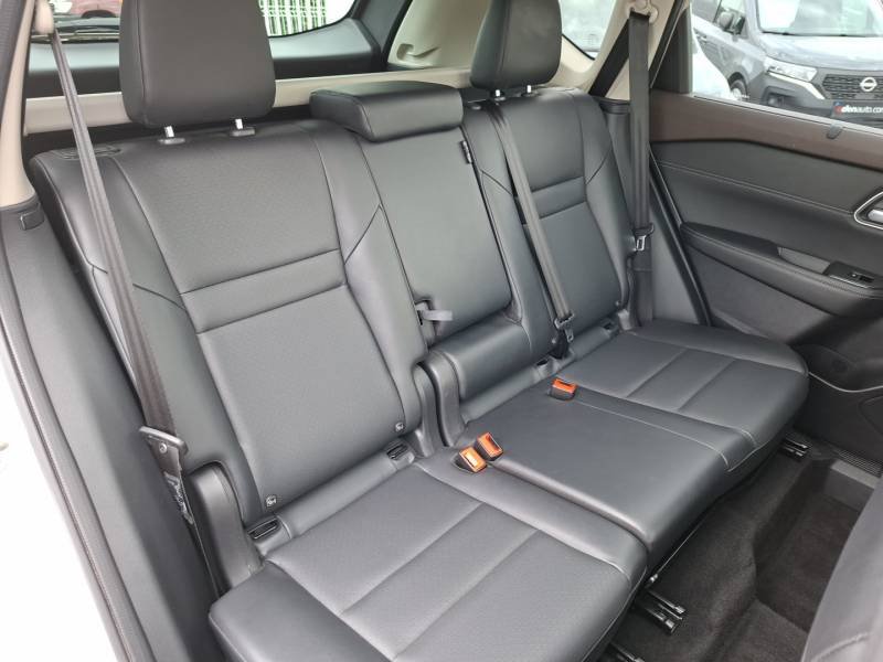Nissan X-Trail - Photo 36