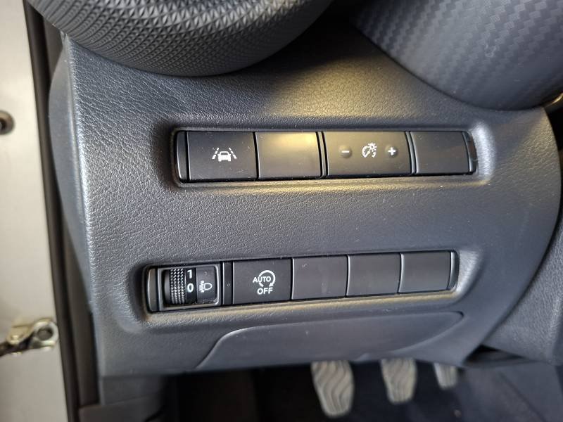 Nissan Juke - Photo 23