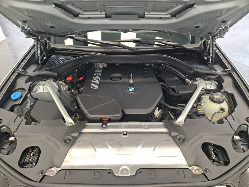 BMW X3 - Photo 10