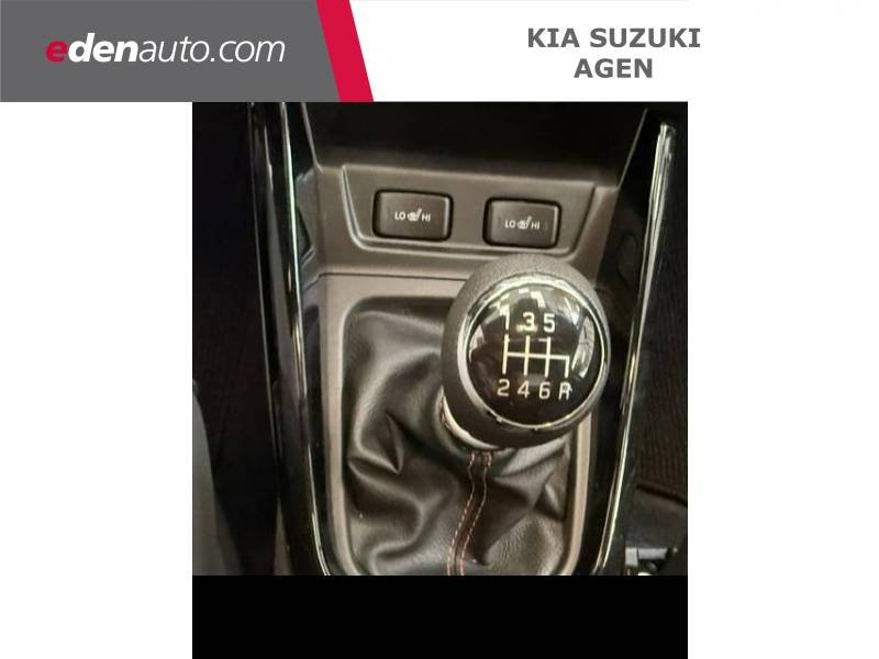 Suzuki Vitara - Photo 24