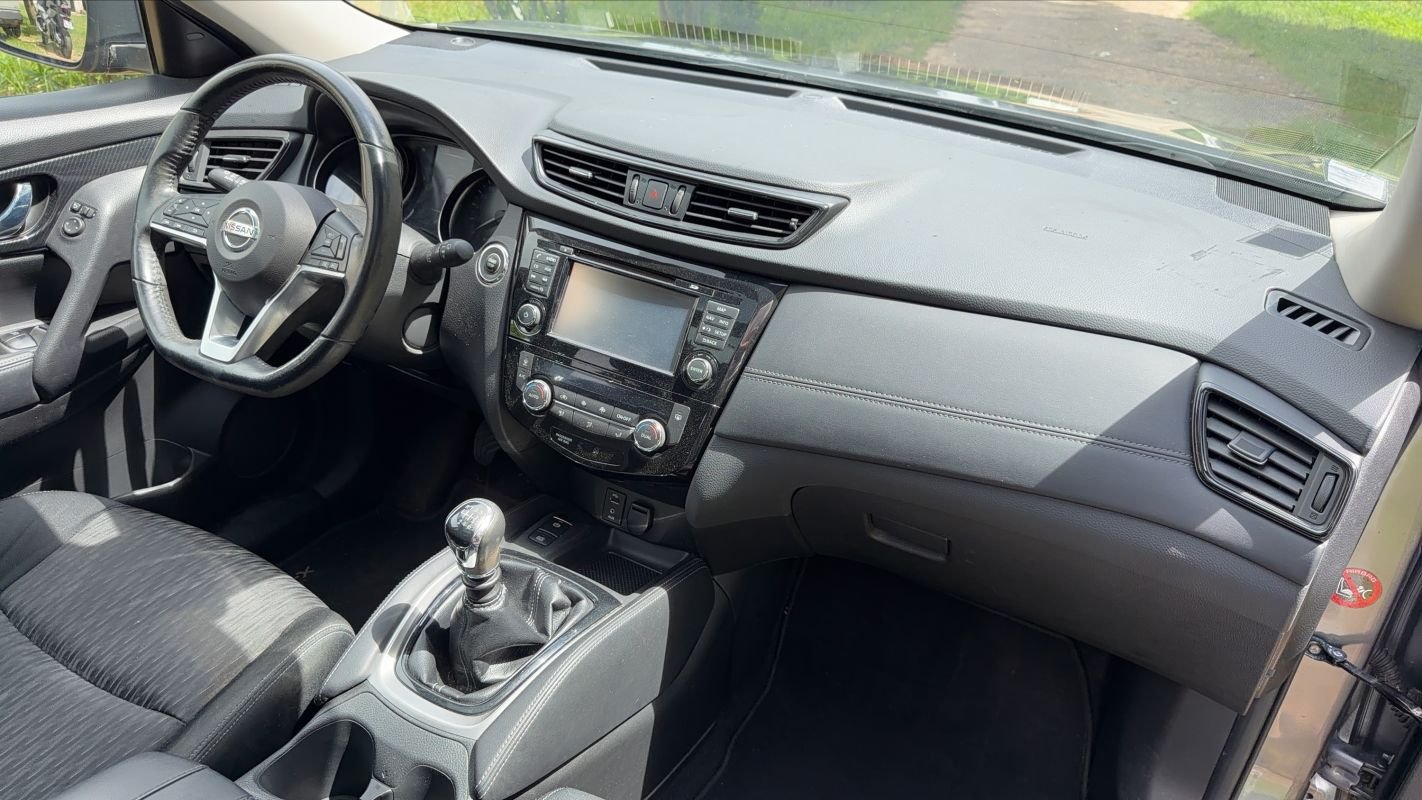 Nissan X-Trail - Photo 10