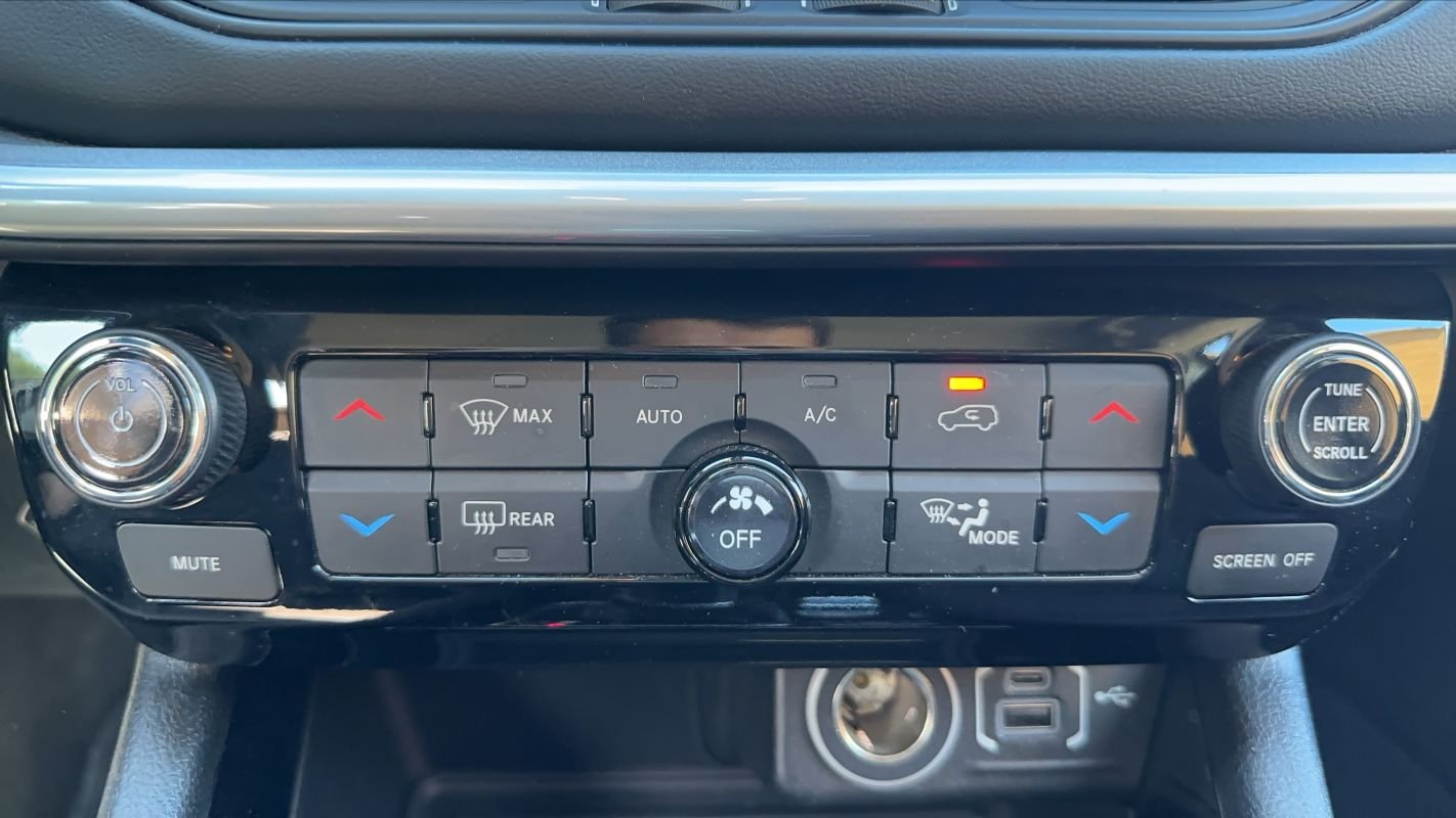 Jeep Compass - Photo 26