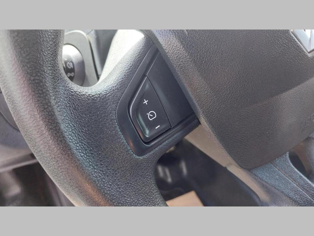 Renault Kangoo Express - Photo 12