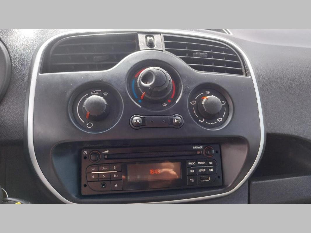 Renault Kangoo Express - Photo 15