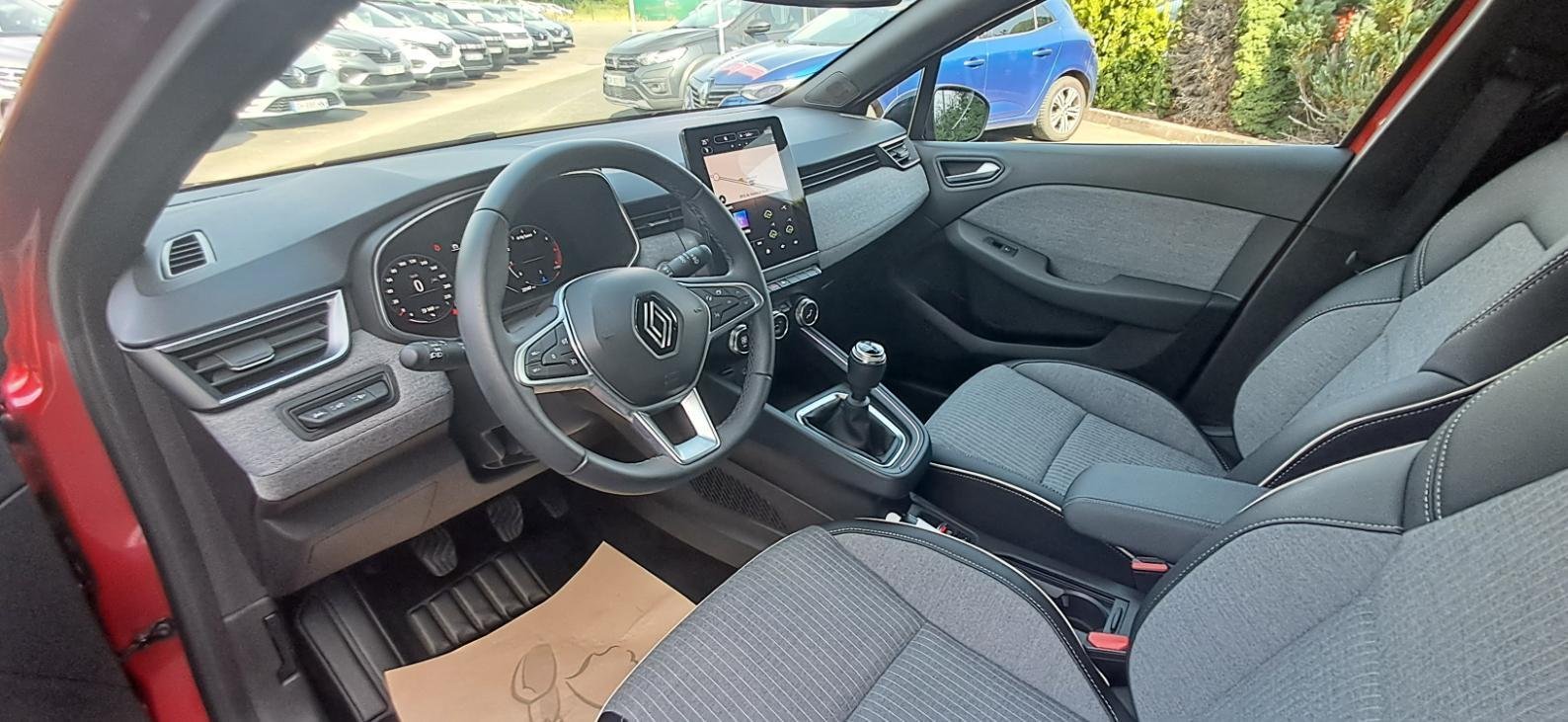 Renault Clio - Photo 13