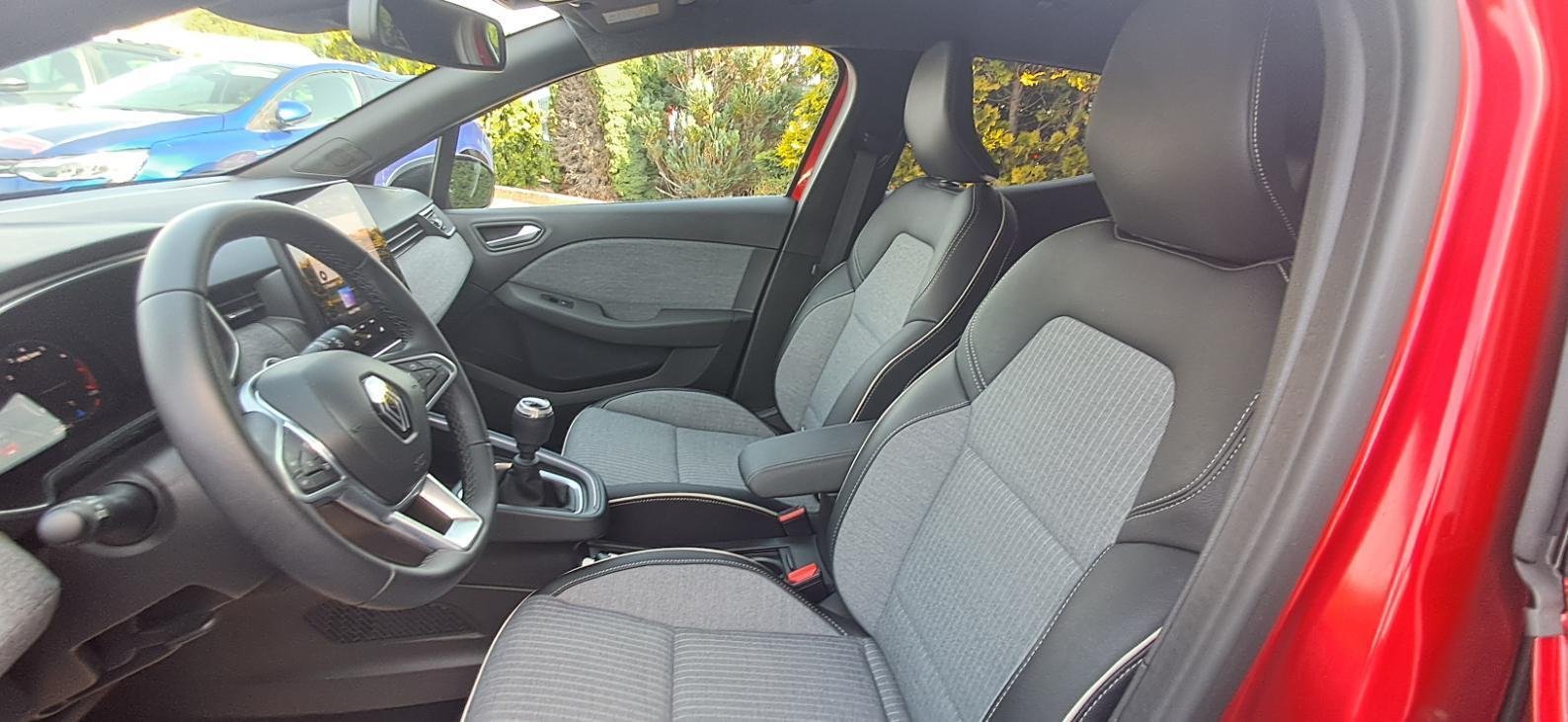 Renault Clio - Photo 14