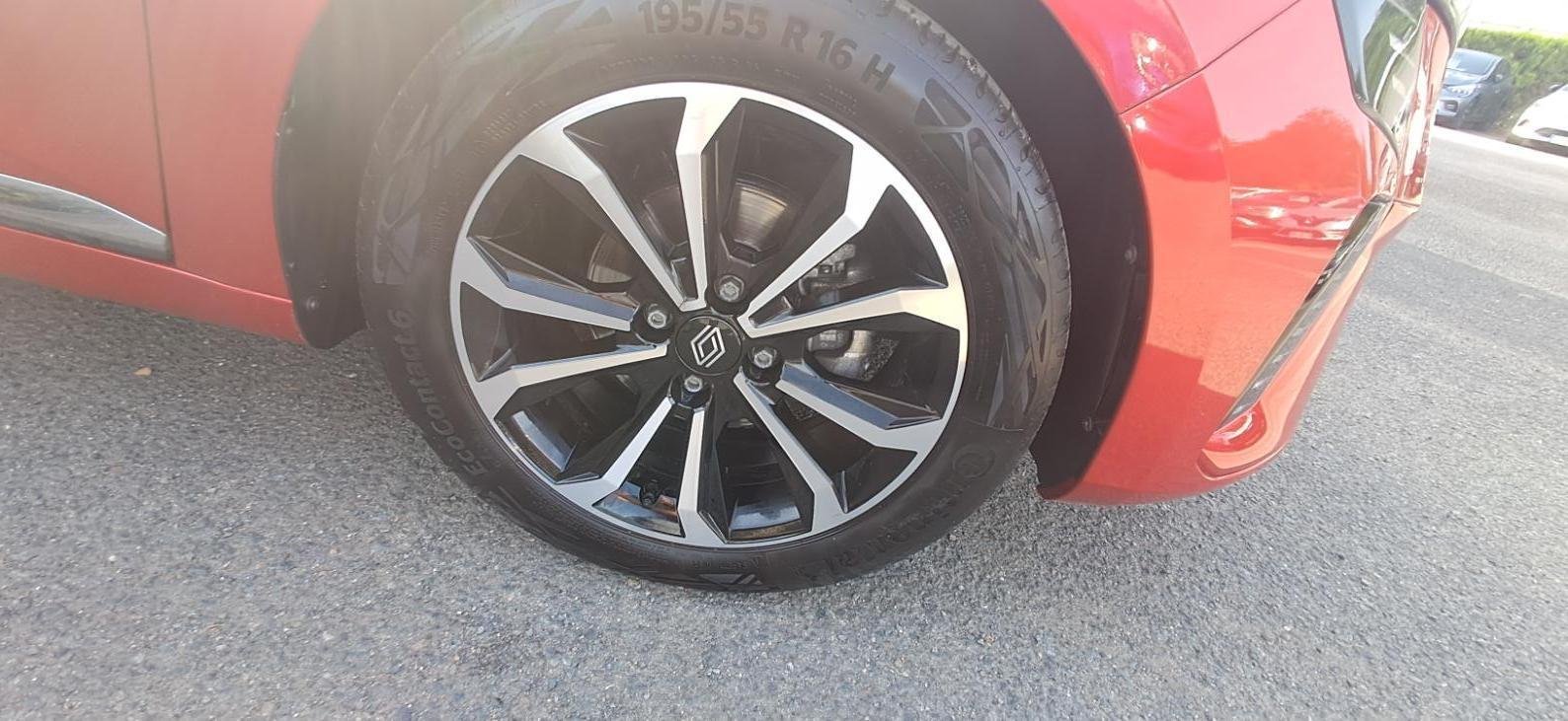 Renault Clio - Photo 19
