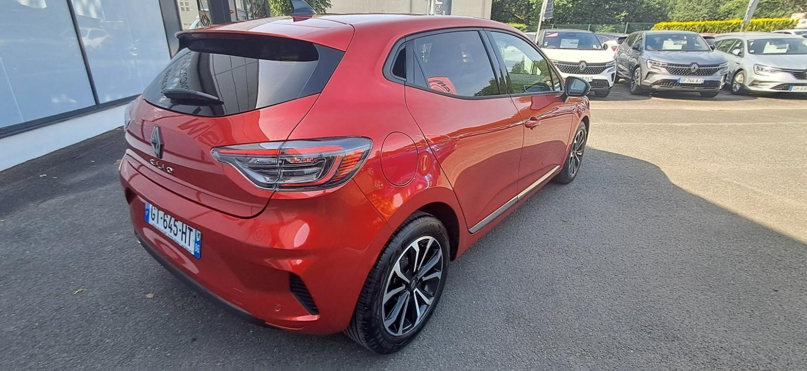 Renault Clio - Photo 8