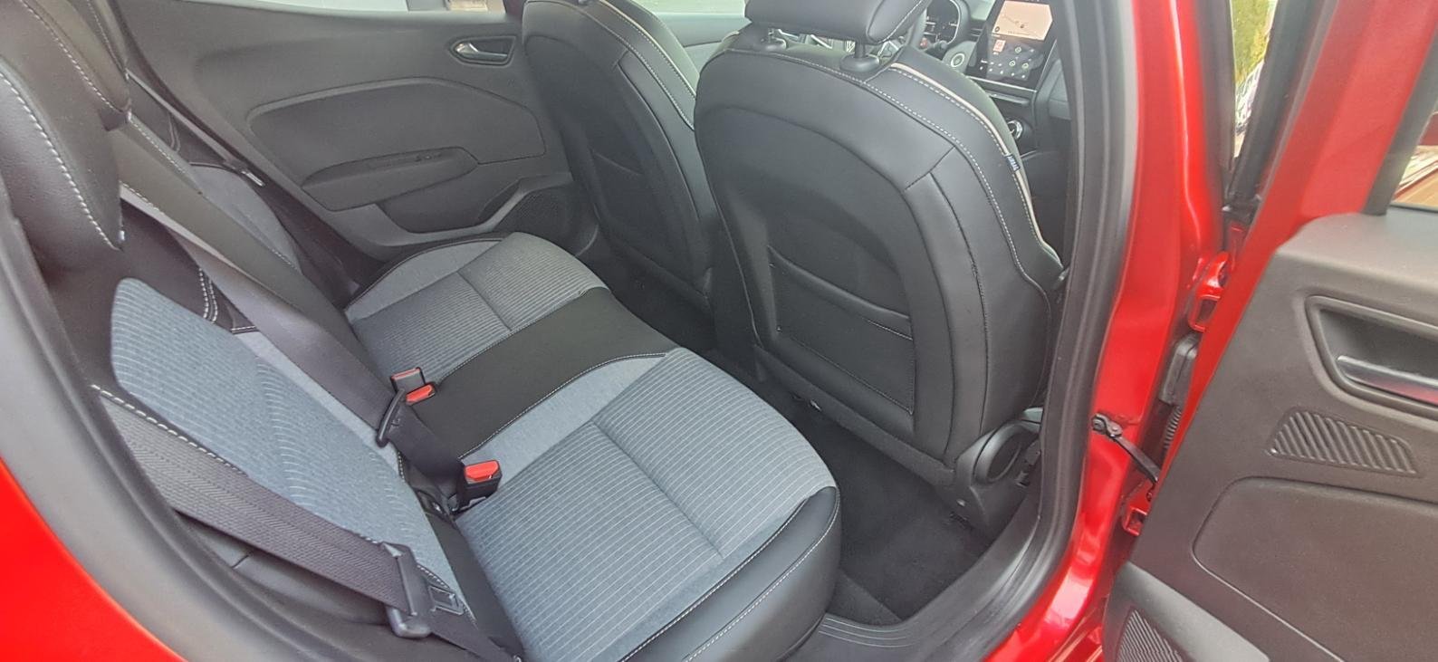 Renault Clio - Photo 10