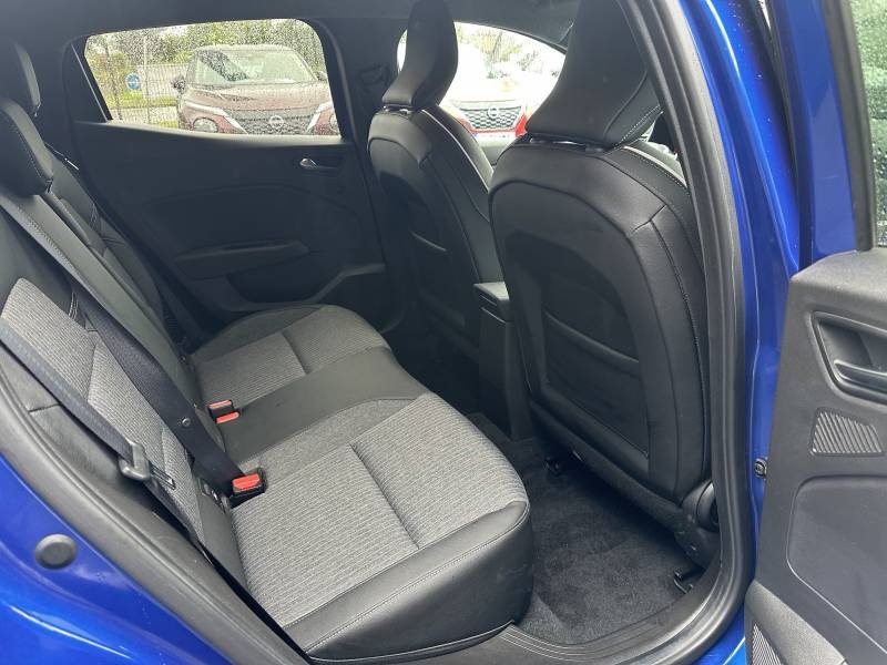 Mitsubishi Colt - Photo 16