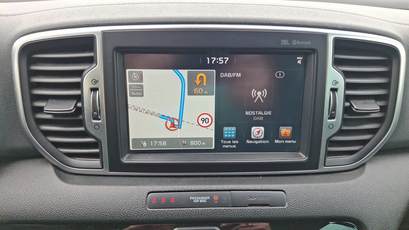 Kia Sportage - Photo 24