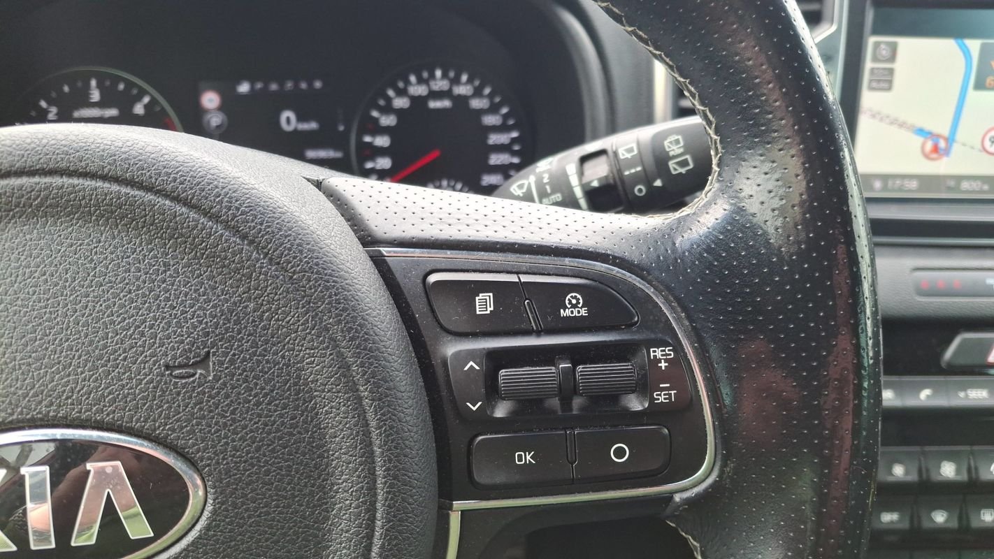 Kia Sportage - Photo 28