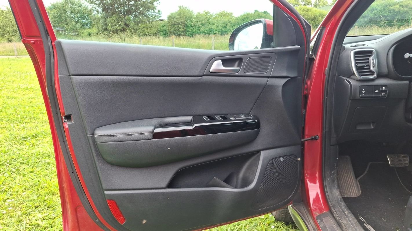 Kia Sportage - Photo 7