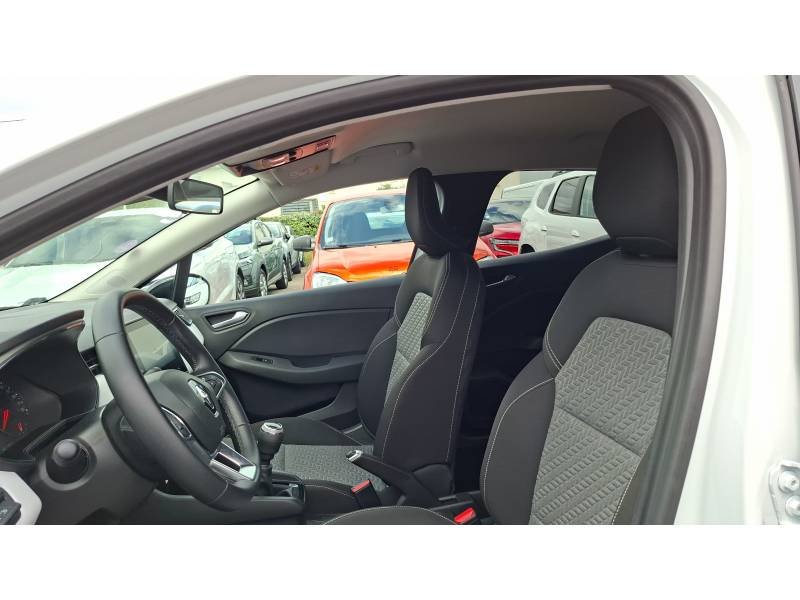 Renault Clio - Photo 25