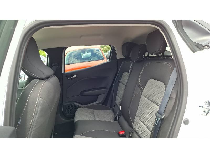 Renault Clio - Photo 27